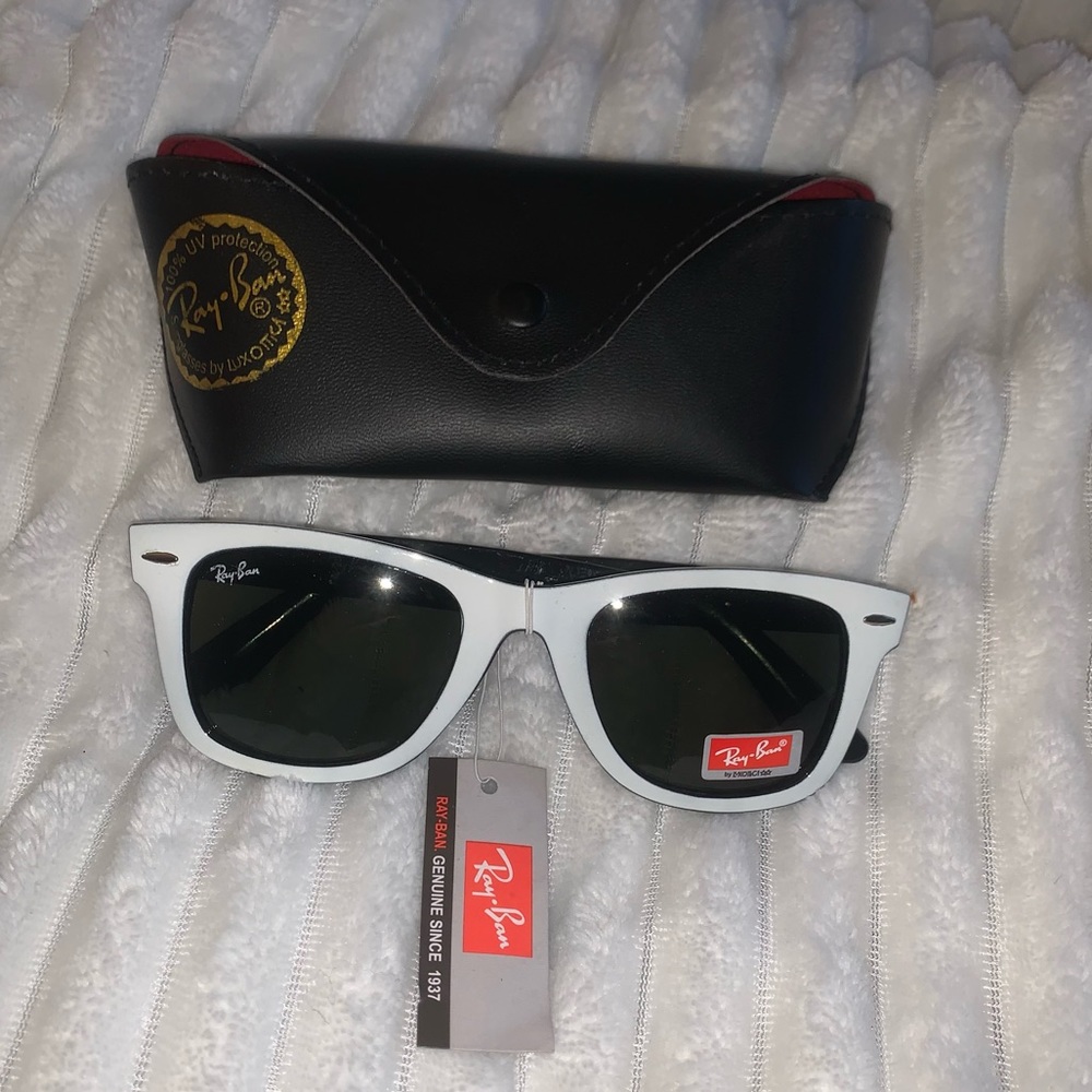 Ray-Ban Sunglasses😎